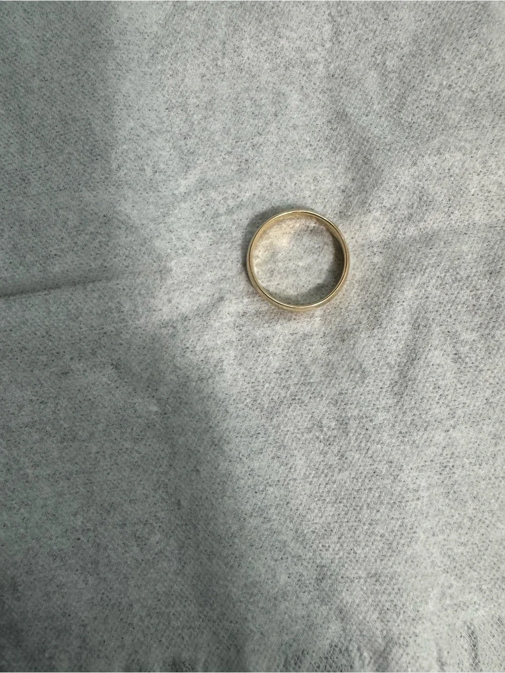 14K Yellow Gold Men's 5mm Comfort Fit Wedding Band